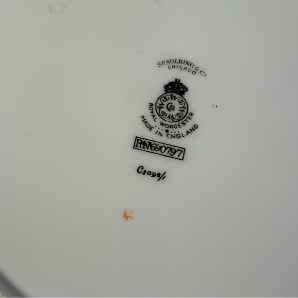 Royal Worgester Dinner Plates England Set of 3 Vintage - Picture 7 of 8